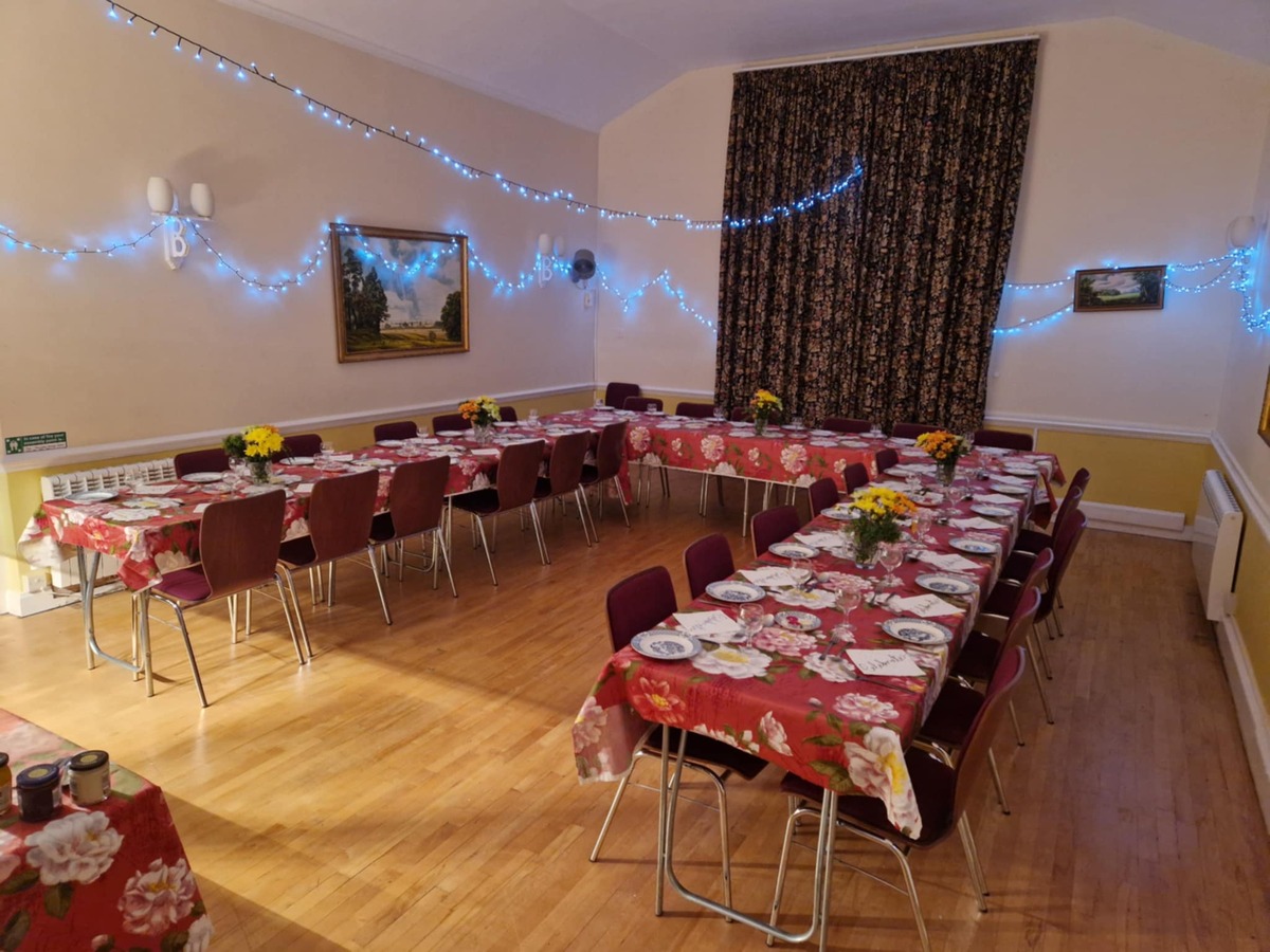 Main hall presentation evening set up 